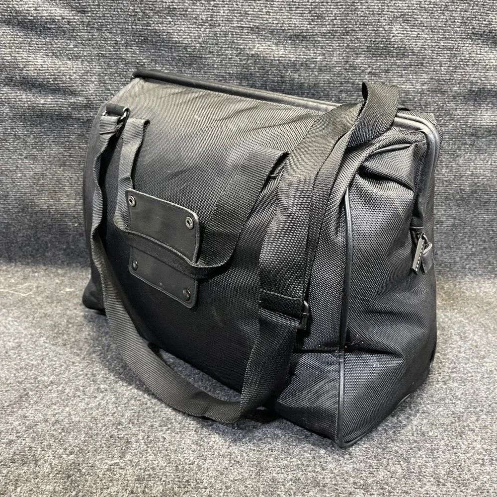 Sean John Mens Large Black Ballistic Nylon Duffle Travel Bag Carry On Weekender